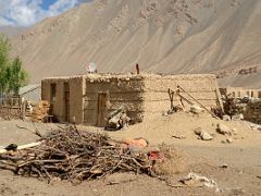 20 Mudbrick House In Yilik Village On The Way To K2 China Trek